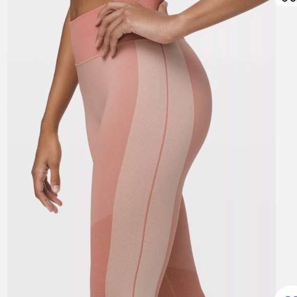 Lululemon Ebb to Train Tight - Picture 4 of 6